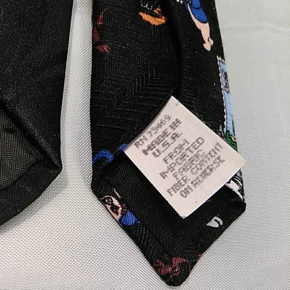 LOONEY TUNES 2 TIES - Picture 4 of 7